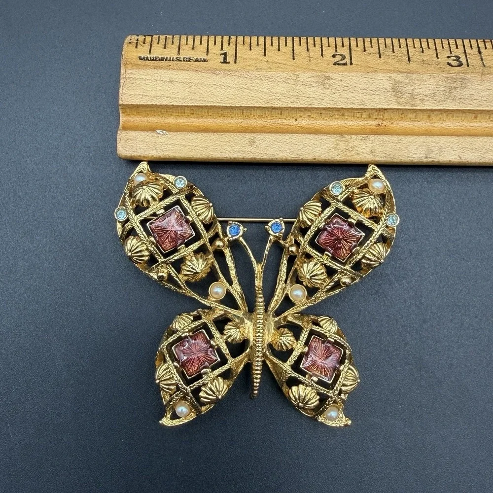 Avon Vintage Butterfly Brooch Gold Tone Faux Pearl Red Lucite Rhinestone Pin